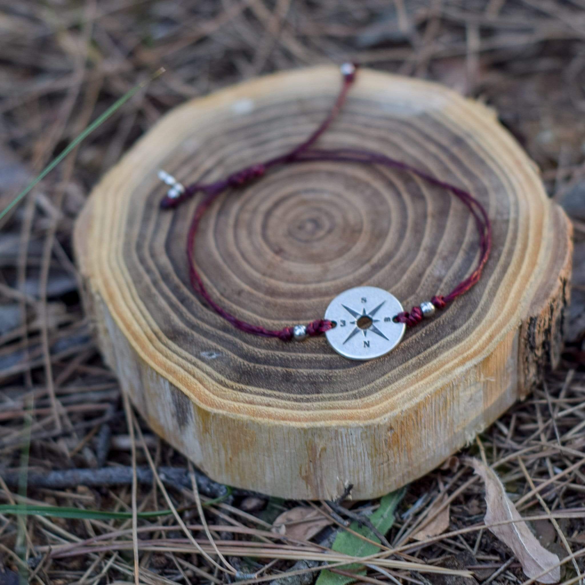 Macrame bracelet Burgundy Compass Bracelet